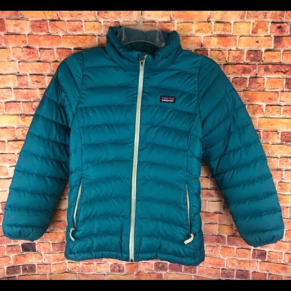 Medium Girls Patagonia coat